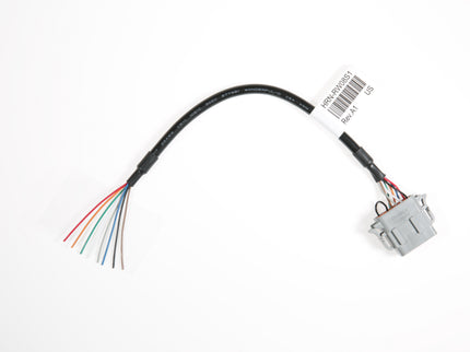 Geotab 8-wire harness kit for GO RUGGED. The kit contains the harness and a fuse kit.
